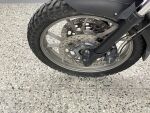 BMW F 2013 