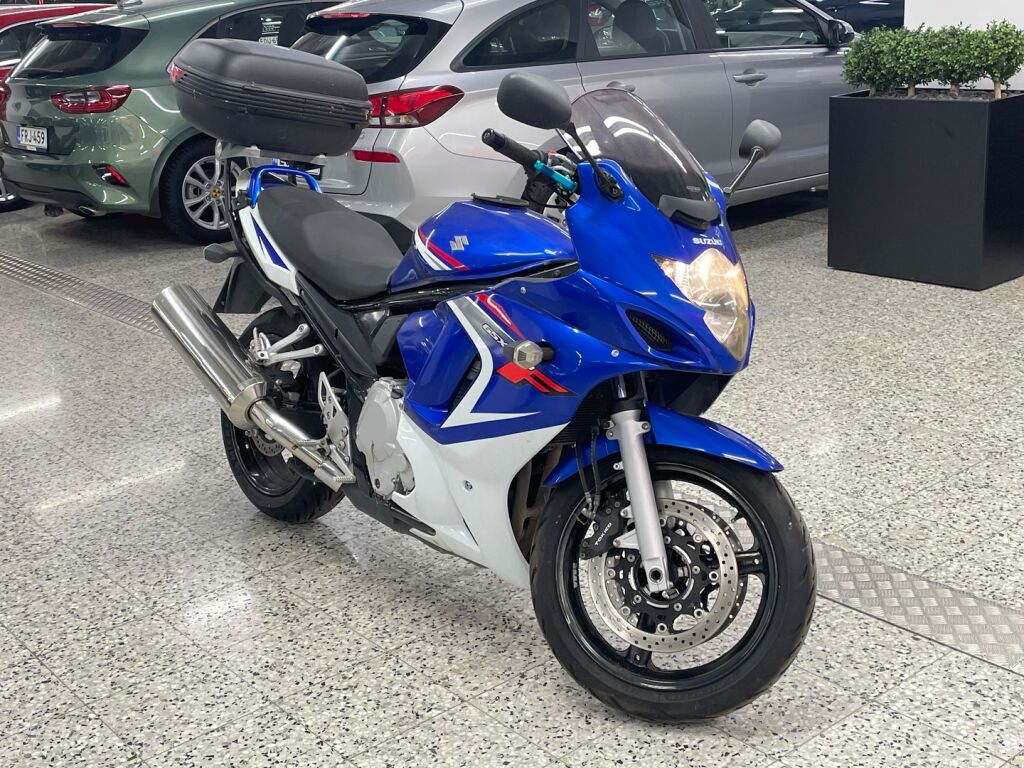 Suzuki GSX 2010 