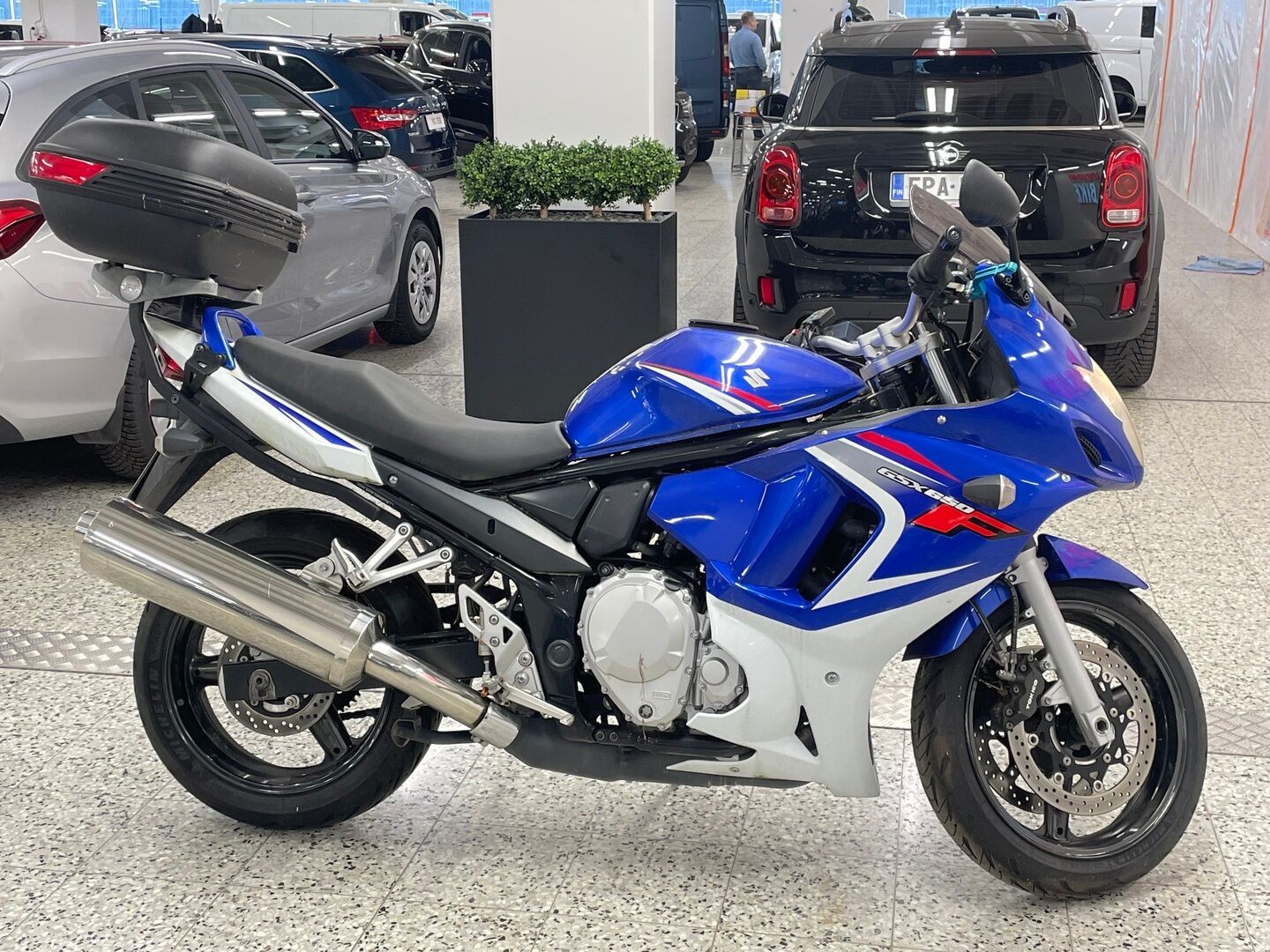 Suzuki GSX