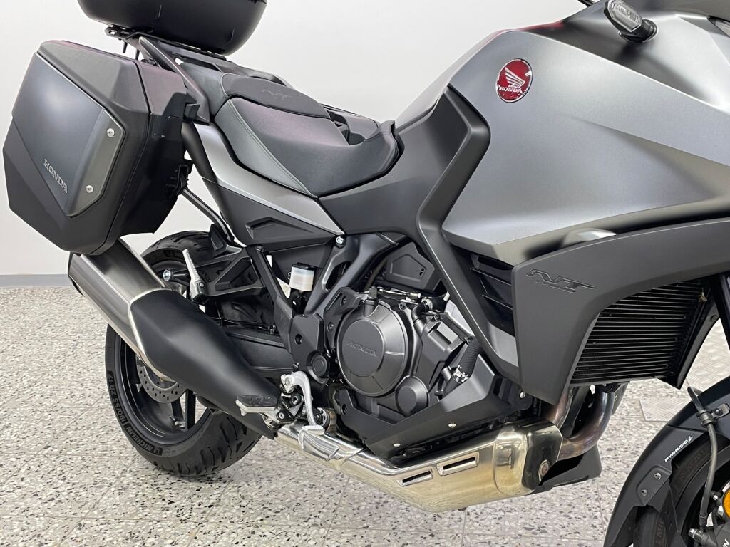 Honda NT 2023 