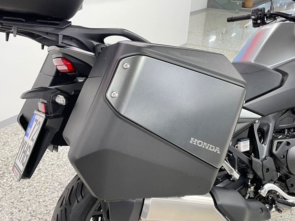 Honda NT 2023 