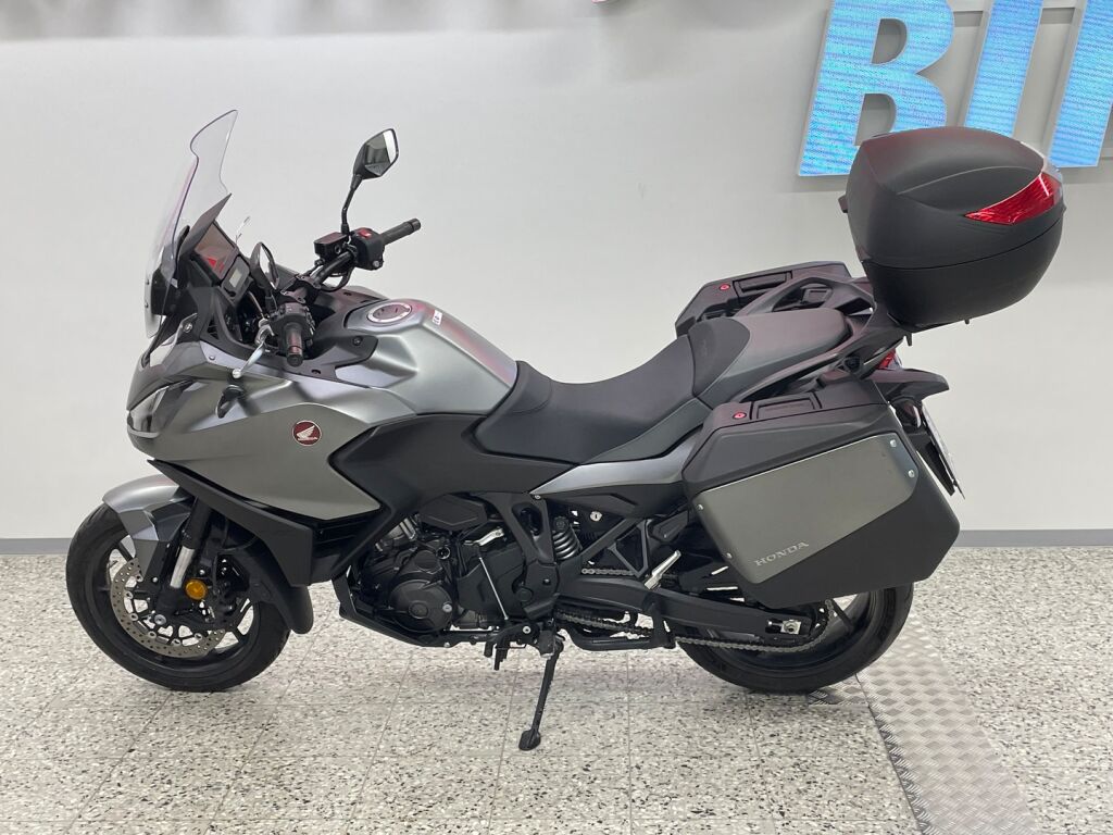 Honda NT 2023 