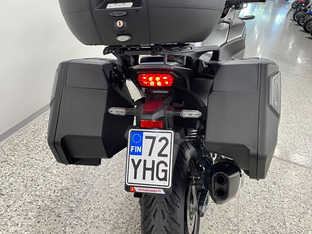 Honda NT 2023 