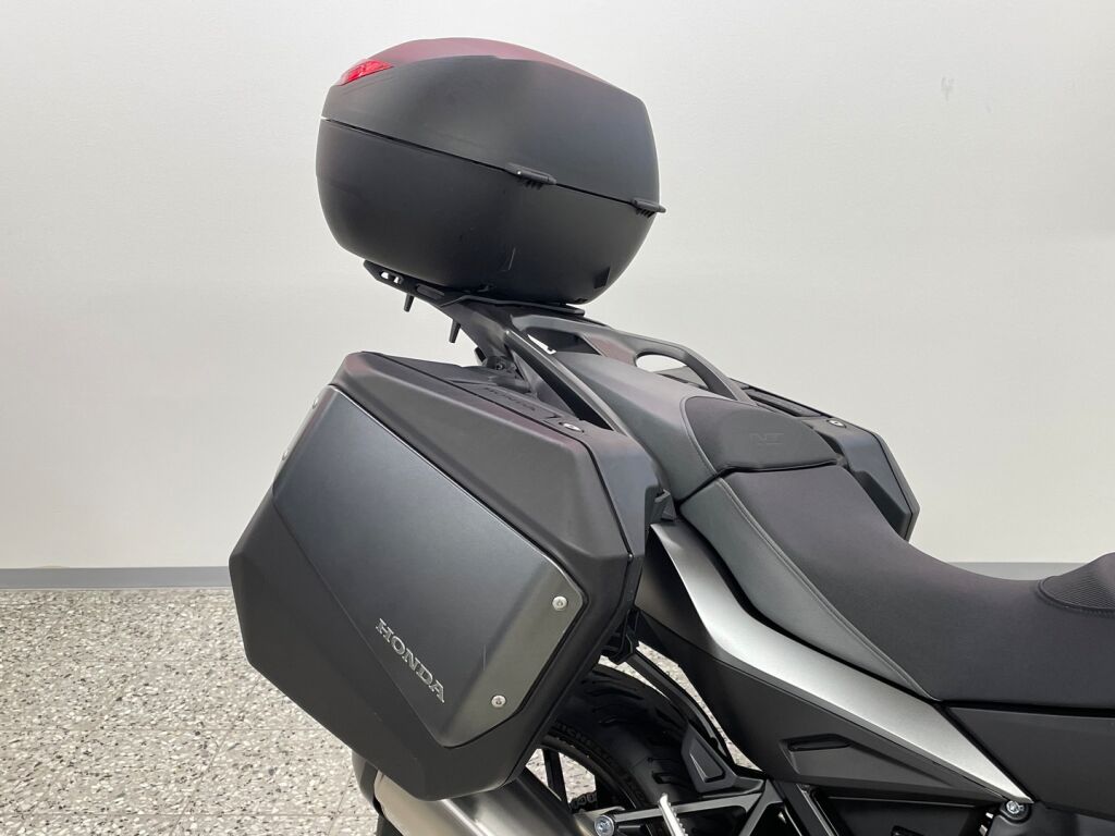 Honda NT 2023 