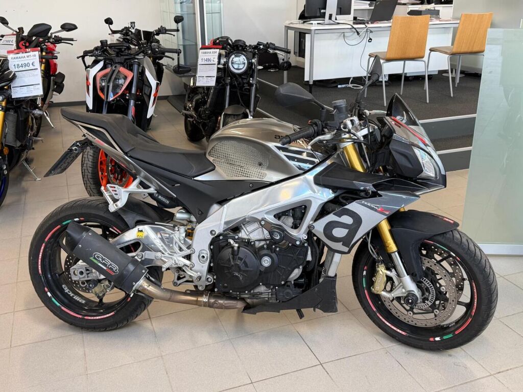 Aprilia TUONO 2016 Harmaa