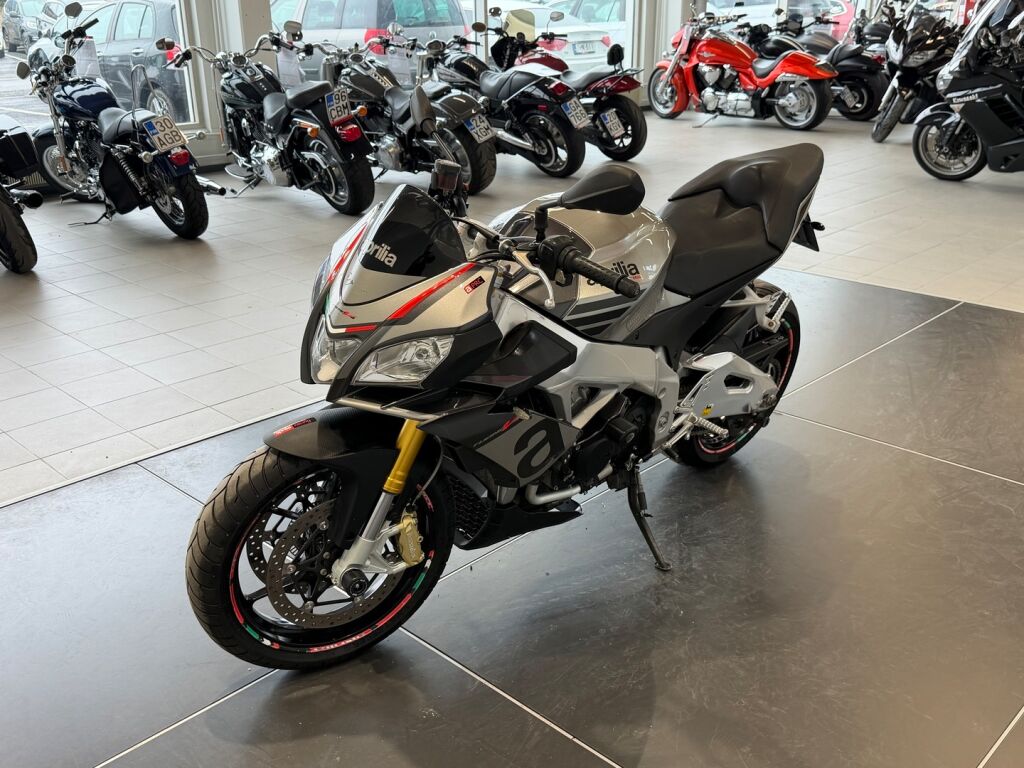 Aprilia TUONO 2016 Harmaa
