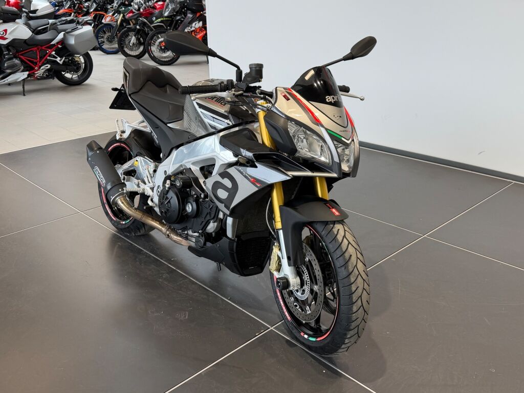 Aprilia TUONO 2016 Harmaa
