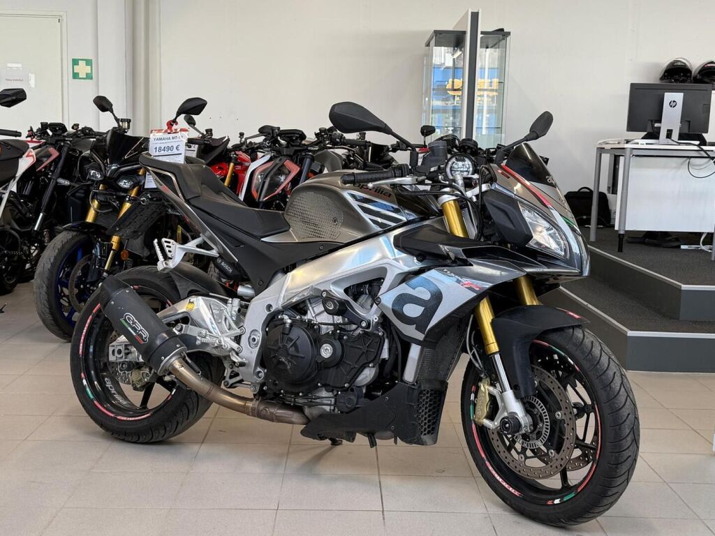 Aprilia TUONO 2016 Harmaa