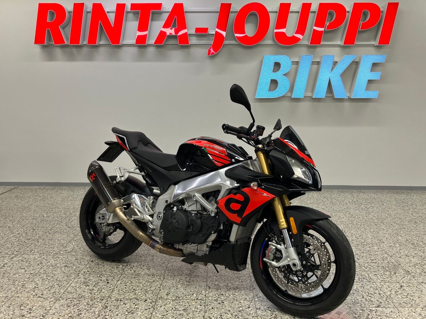 Aprilia Tuono