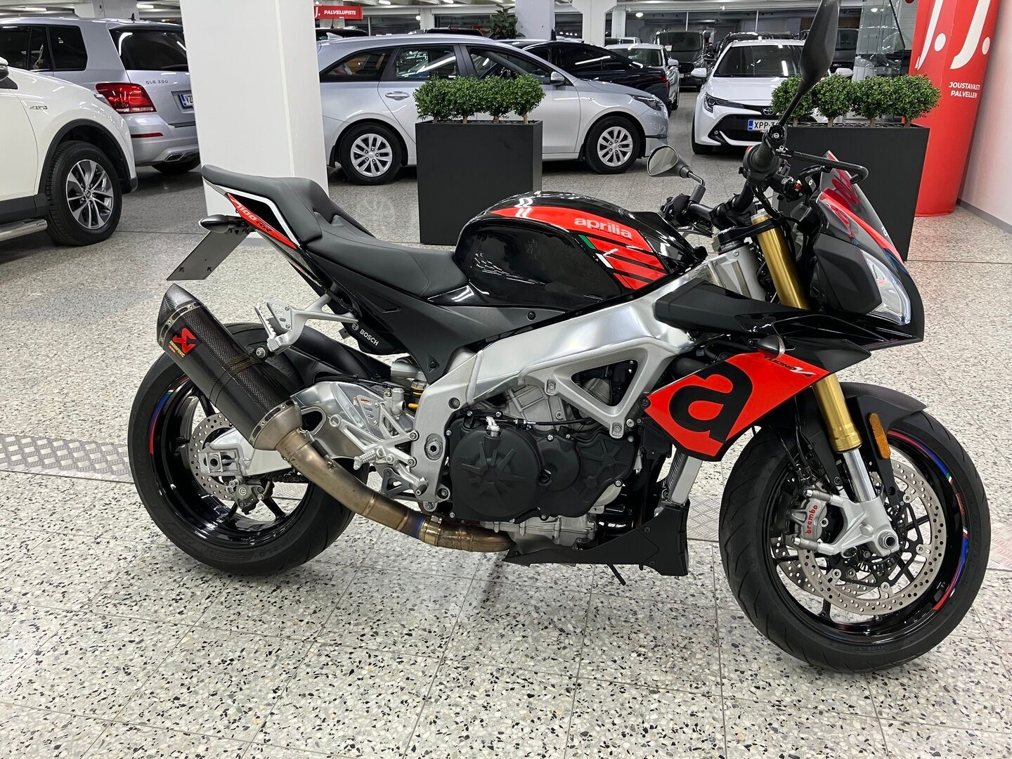 Aprilia Tuono