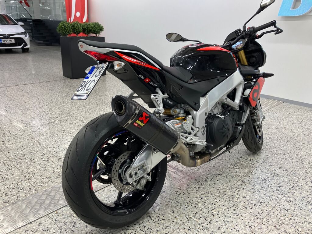 Aprilia Tuono 2017 