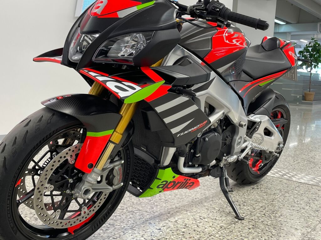 Aprilia TUONO 2022 