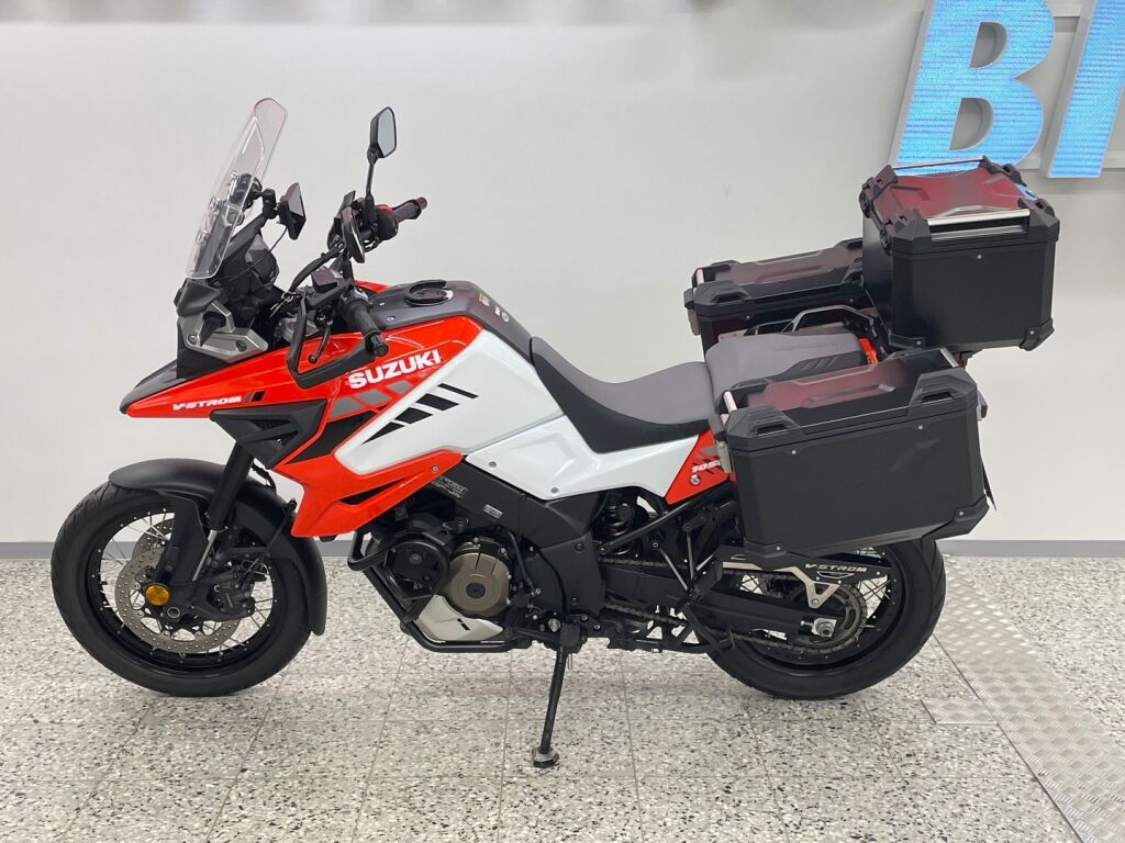 Suzuki DL 2020 