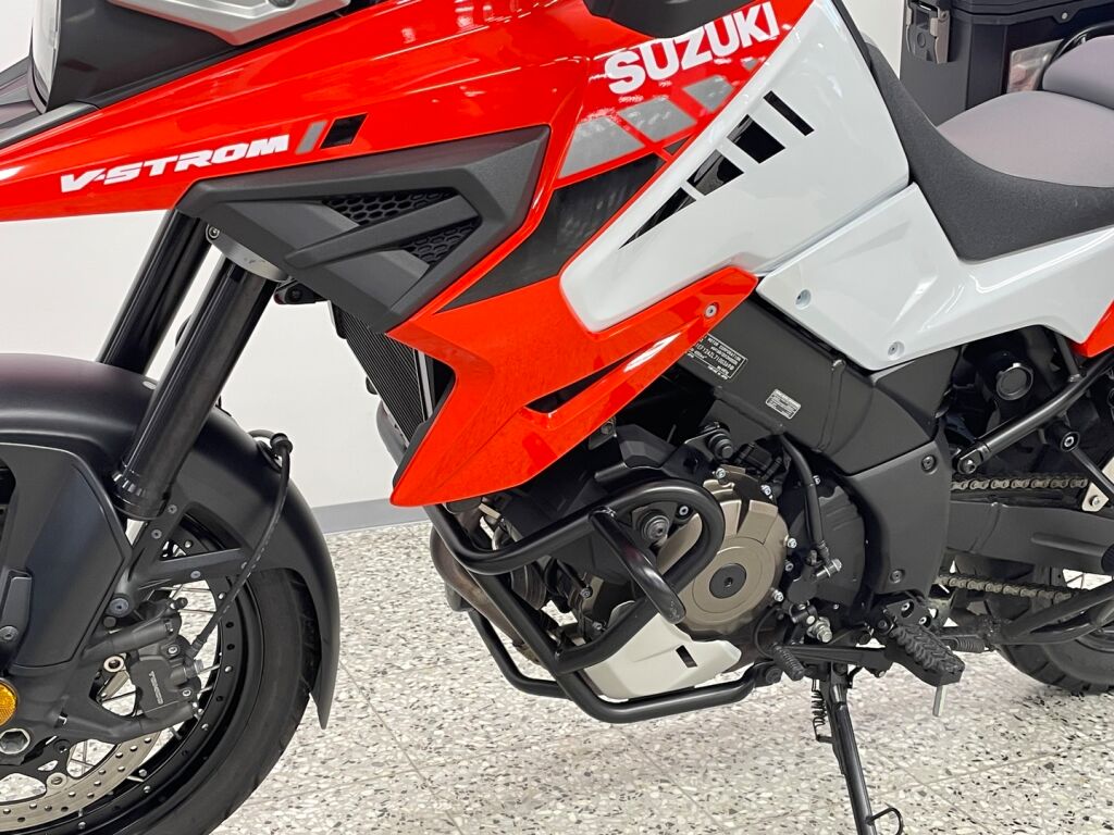 Suzuki DL 2020 