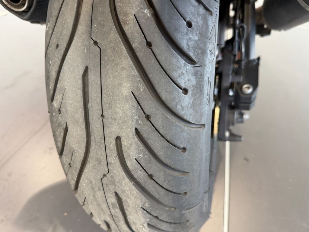Kawasaki Z 2019 Harmaa