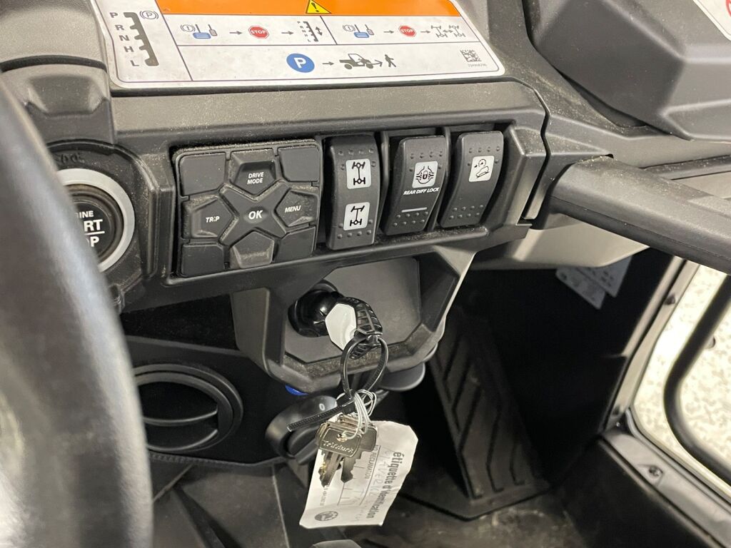 Can-am MAVERICK 2025 