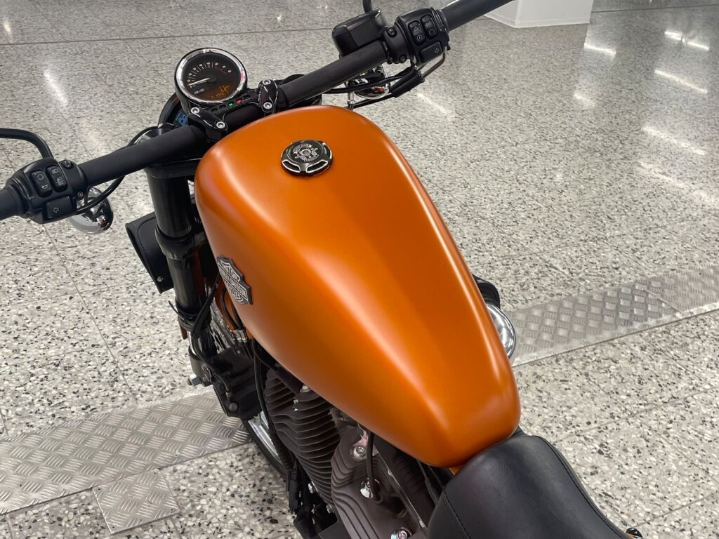 Harley-davidson SPORTSTER 2016 Musta