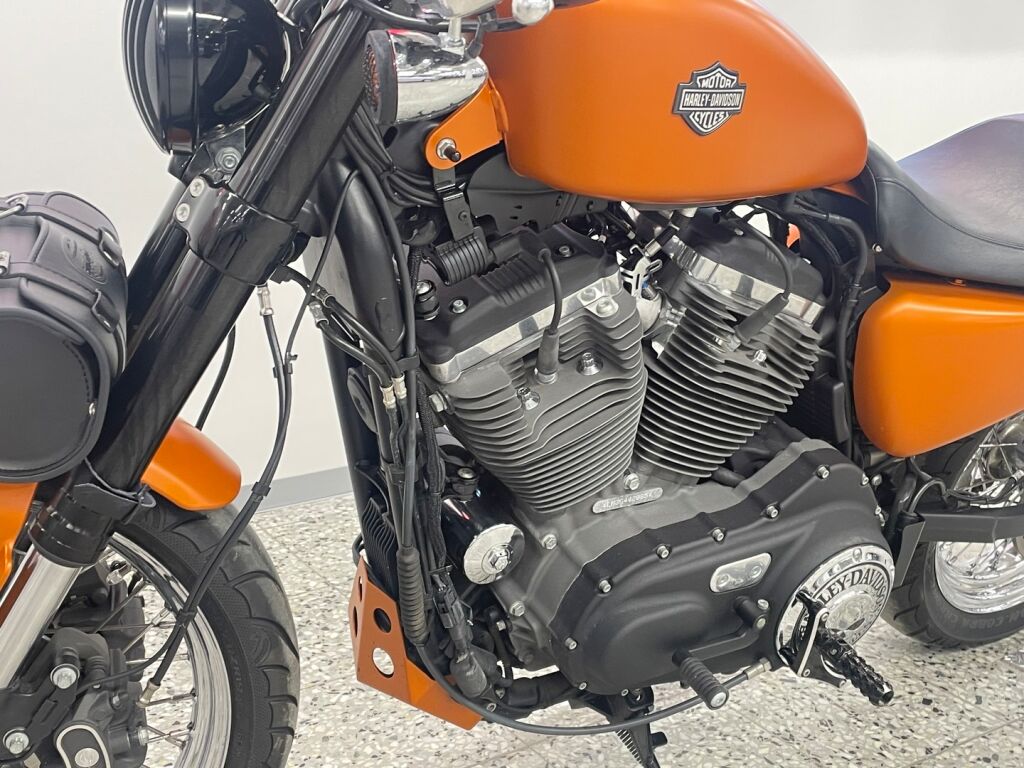 Harley-davidson SPORTSTER 2016 Musta
