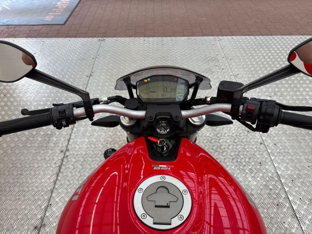 Ducati MONSTER 2017 Punainen