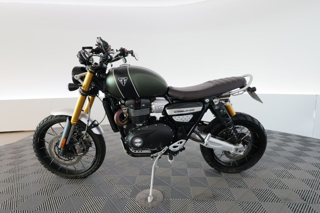 Triumph SCRAMBLER 2023 