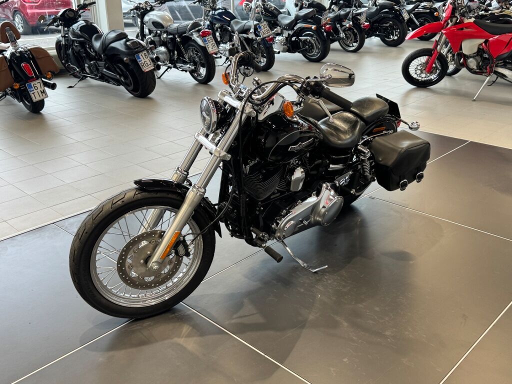 Harley-davidson DYNA 2012 