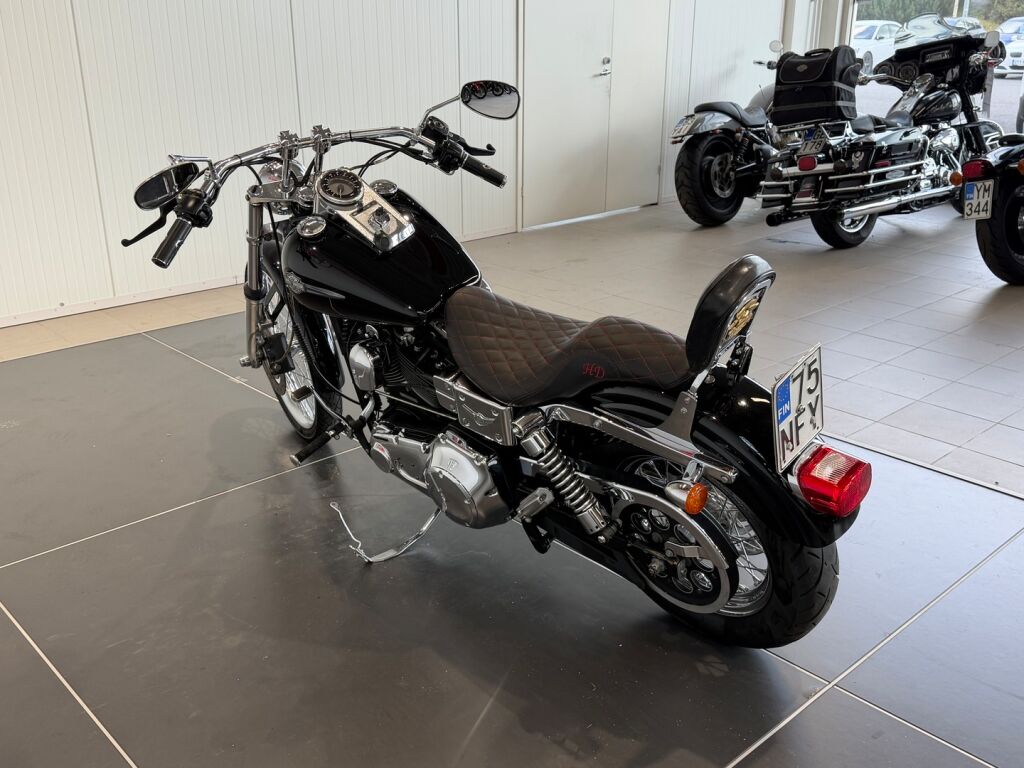 Harley-davidson DYNA 2002 Sininen