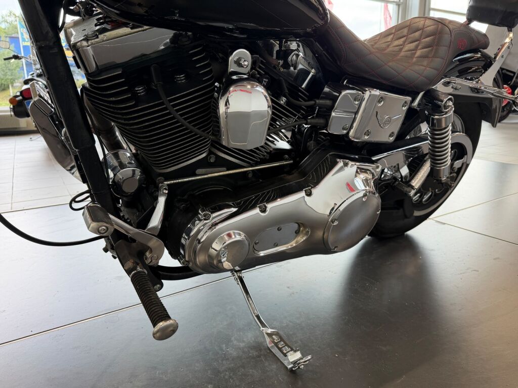 Harley-davidson DYNA 2002 Sininen