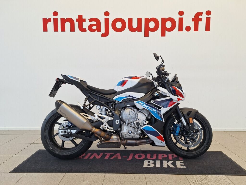 BMW M 2023 Valkoinen