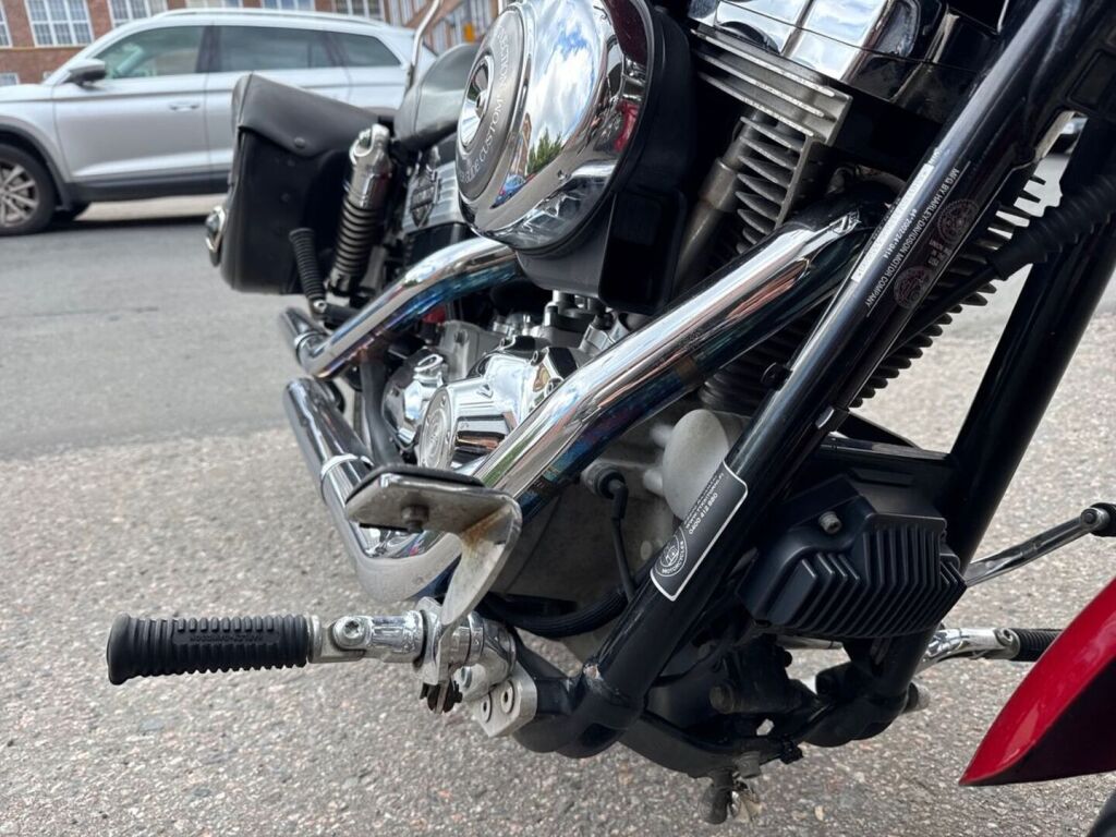 Harley-davidson DYNA 2006 