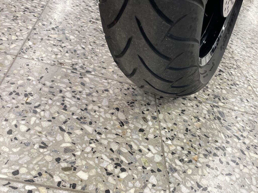 Kawasaki VULCAN 2022 