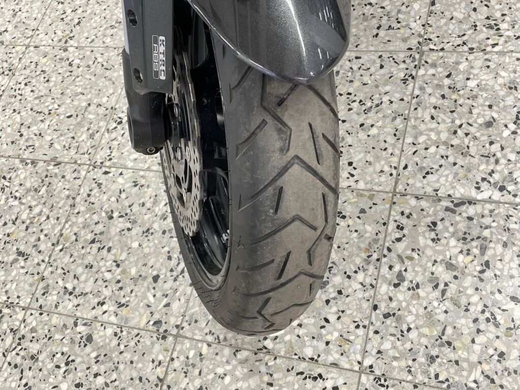 Kawasaki VERSYS 2017 Harmaa