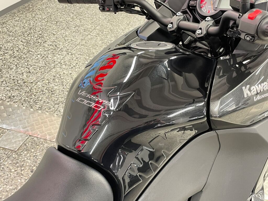 Kawasaki VERSYS 2017 Harmaa