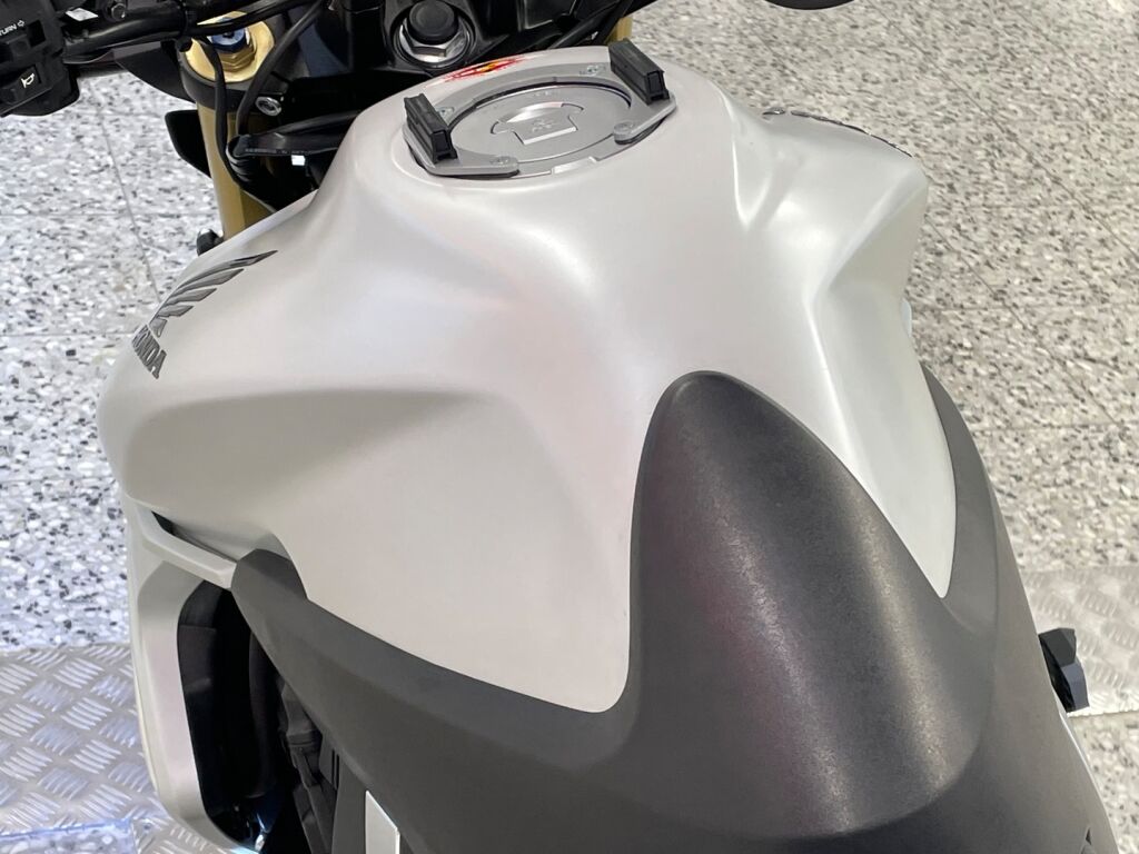 Honda CB 2013 