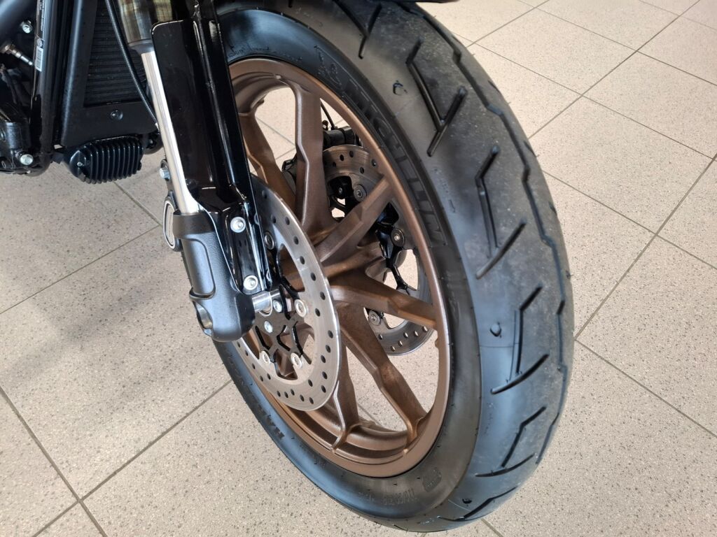 Harley-davidson SOFTAIL 2023 