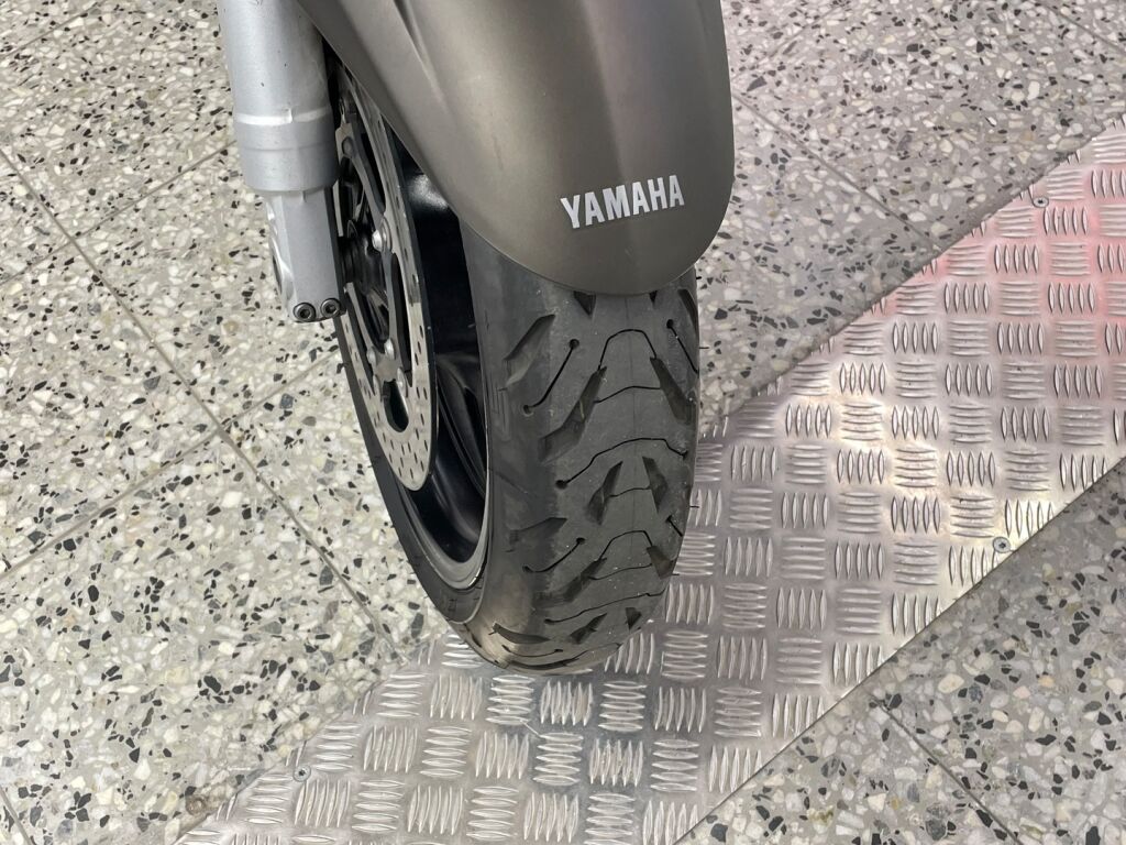 Yamaha FJR 2013 Hopea
