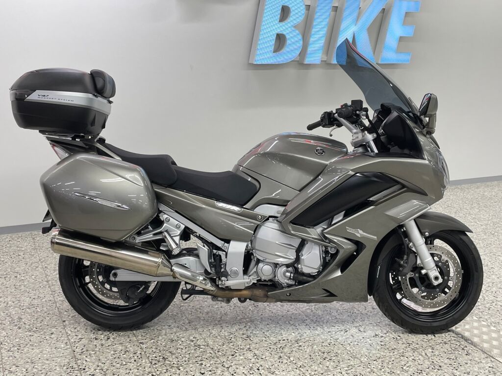 Yamaha FJR 2013 Hopea