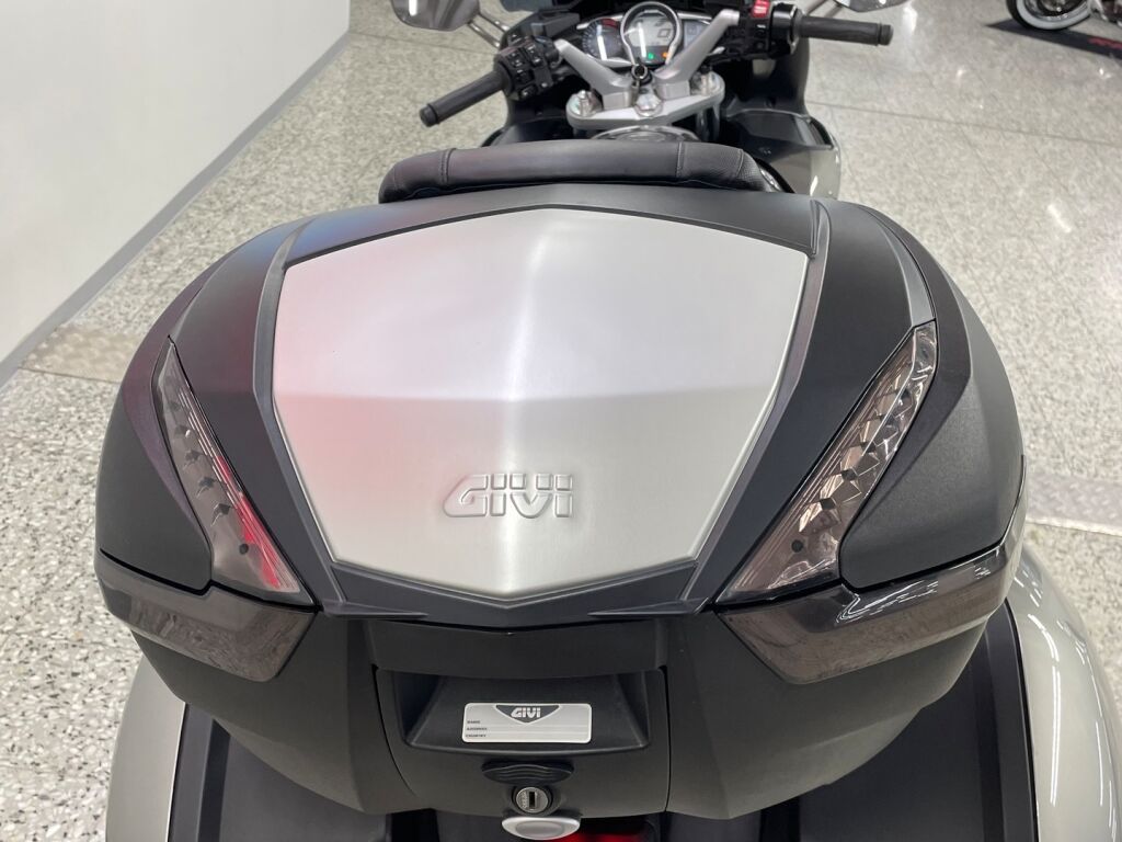 Yamaha FJR 2013 Hopea