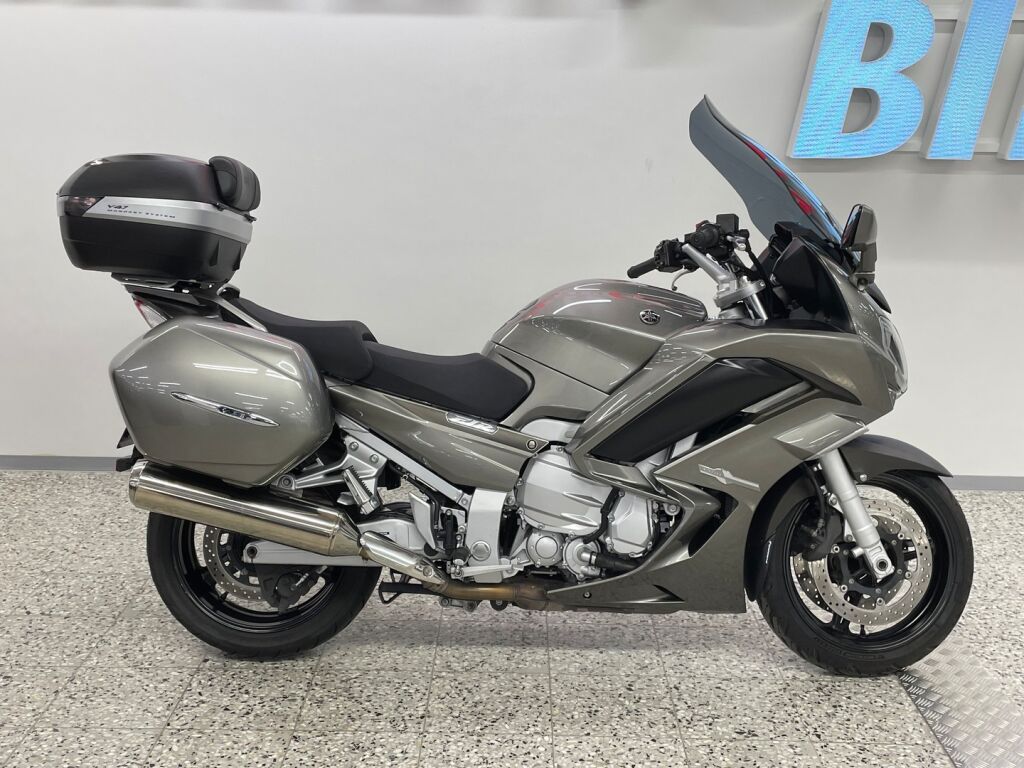 Yamaha FJR 2013 Hopea