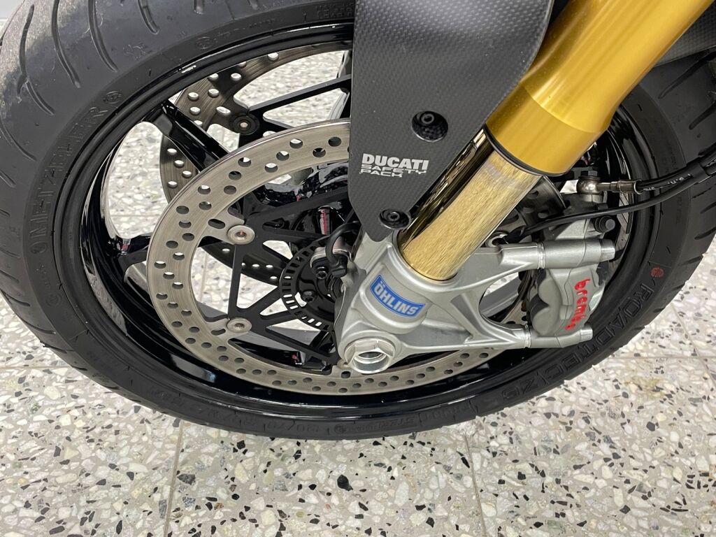 Ducati MONSTER 2015 Punainen