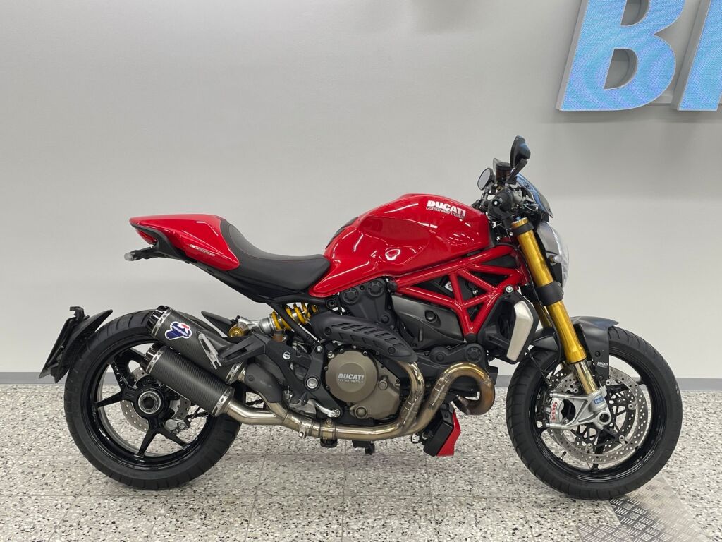 Ducati MONSTER 2015 Punainen