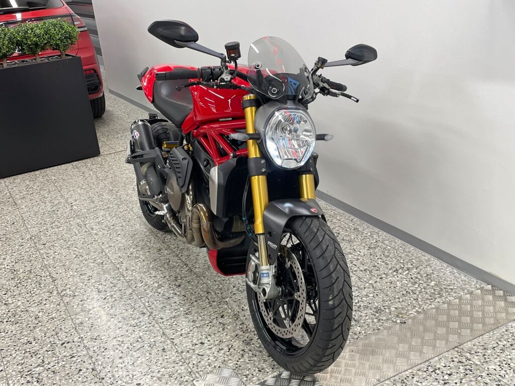 Ducati MONSTER 2015 Punainen