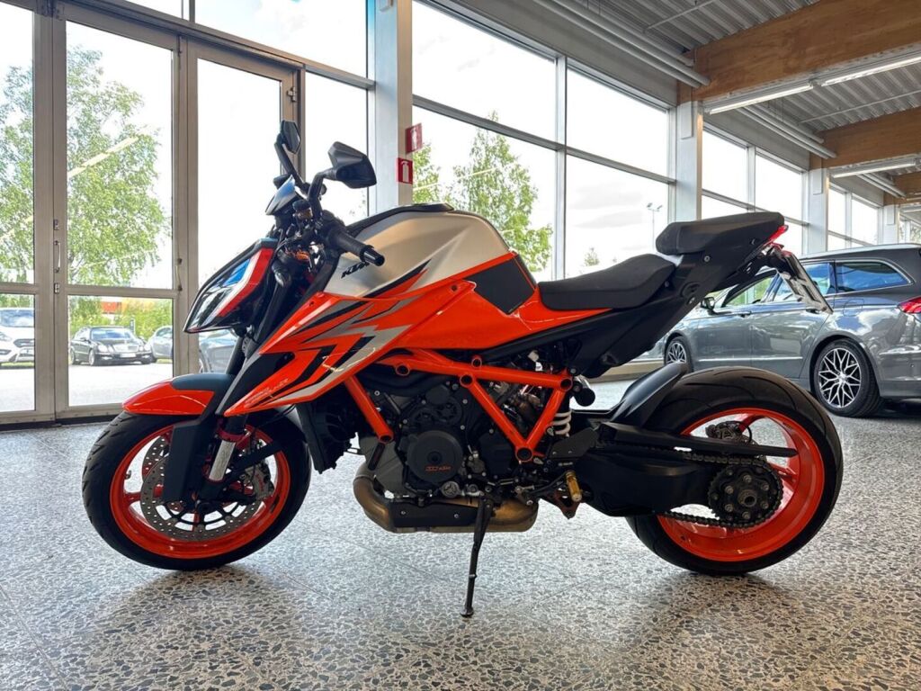 Ktm 1290 2022 