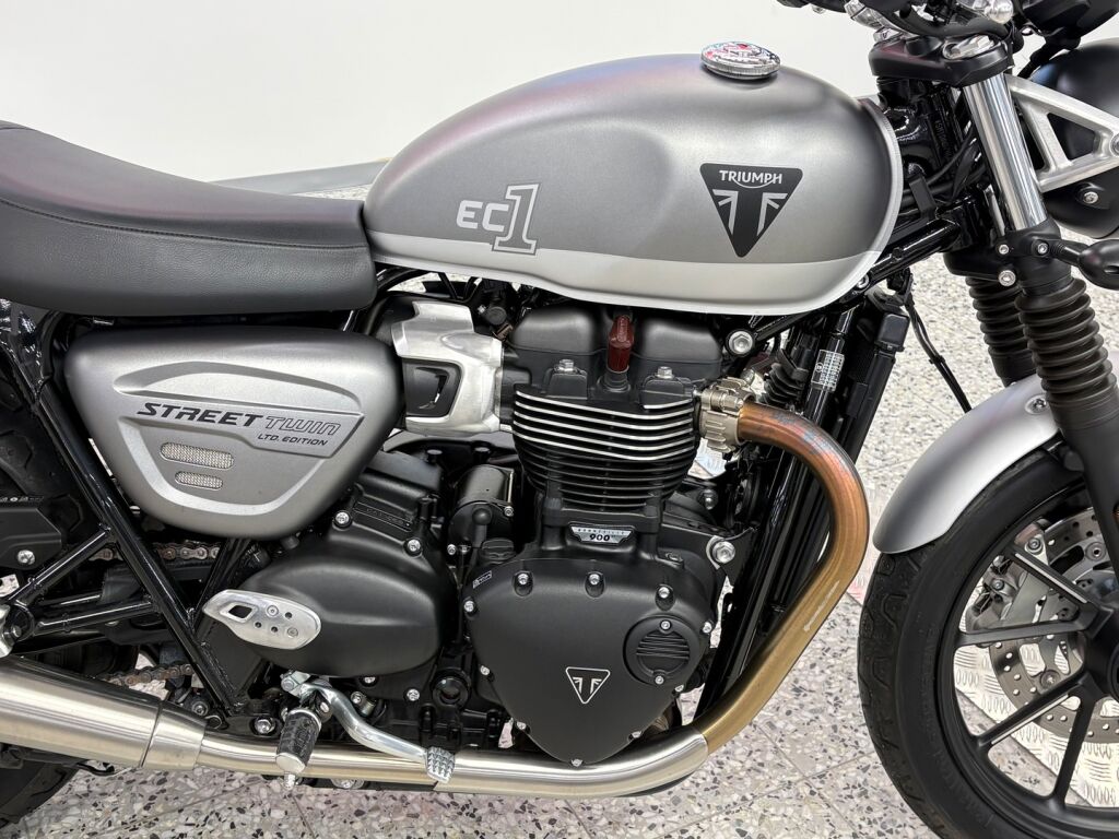 Triumph Street Twin 2023 