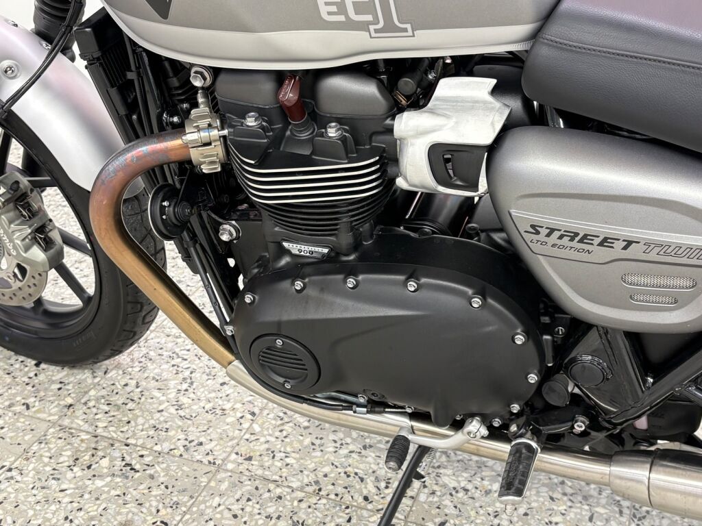 Triumph Street Twin 2023 