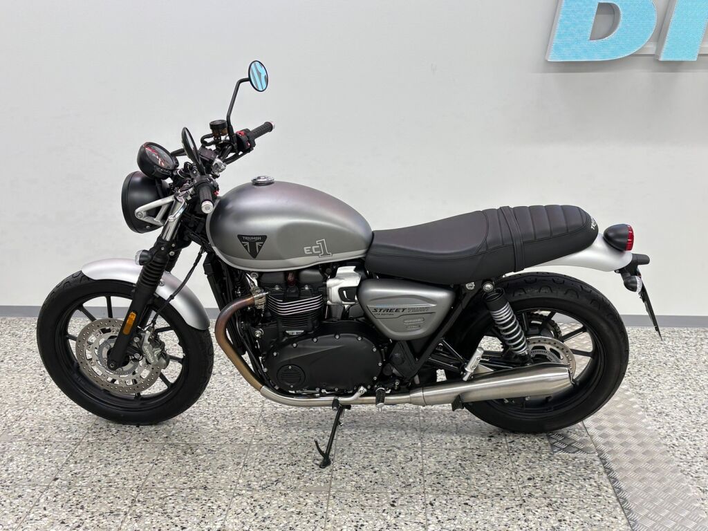 Triumph Street Twin 2023 