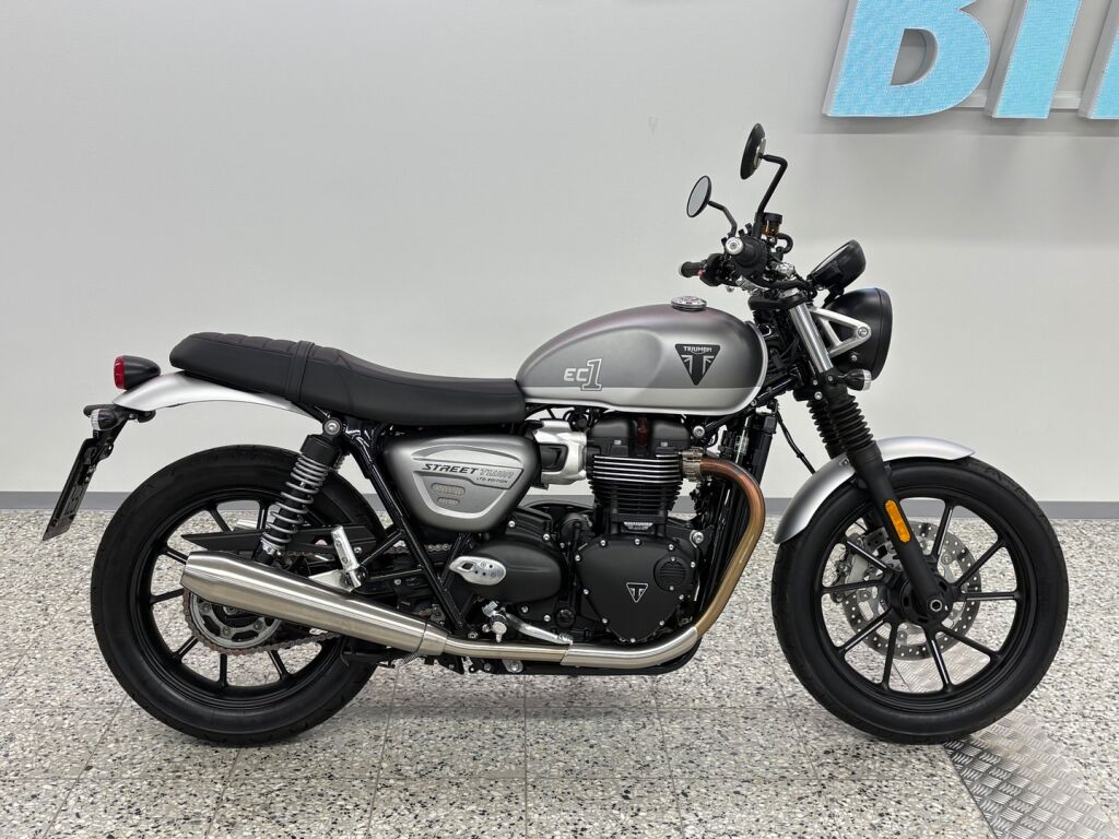 Triumph Street Twin 2023 