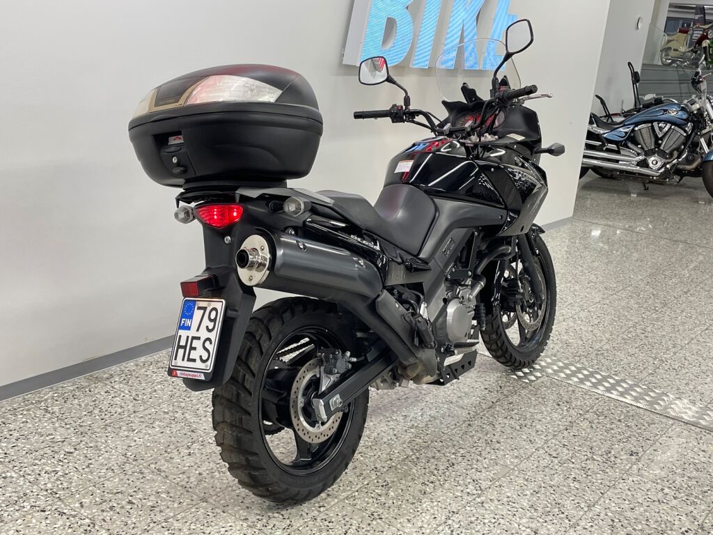 Suzuki DL 2011 Musta