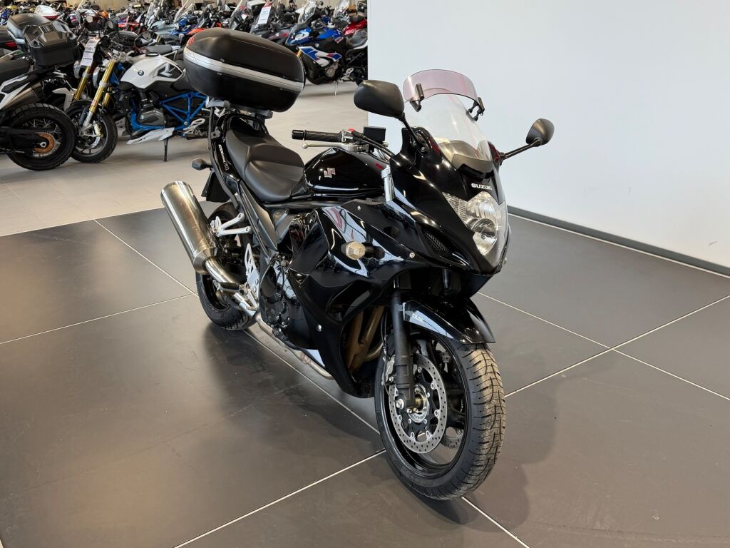 Suzuki GSX 2011 