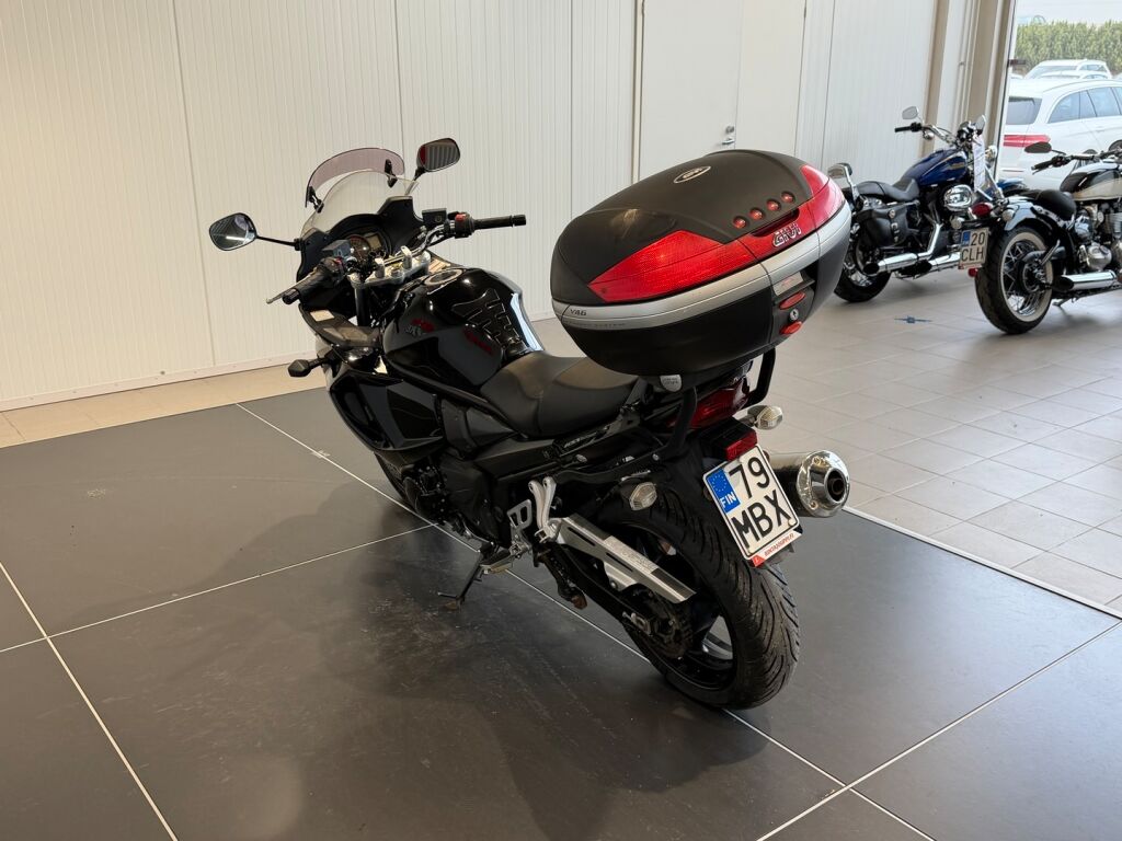 Suzuki GSX 2011 