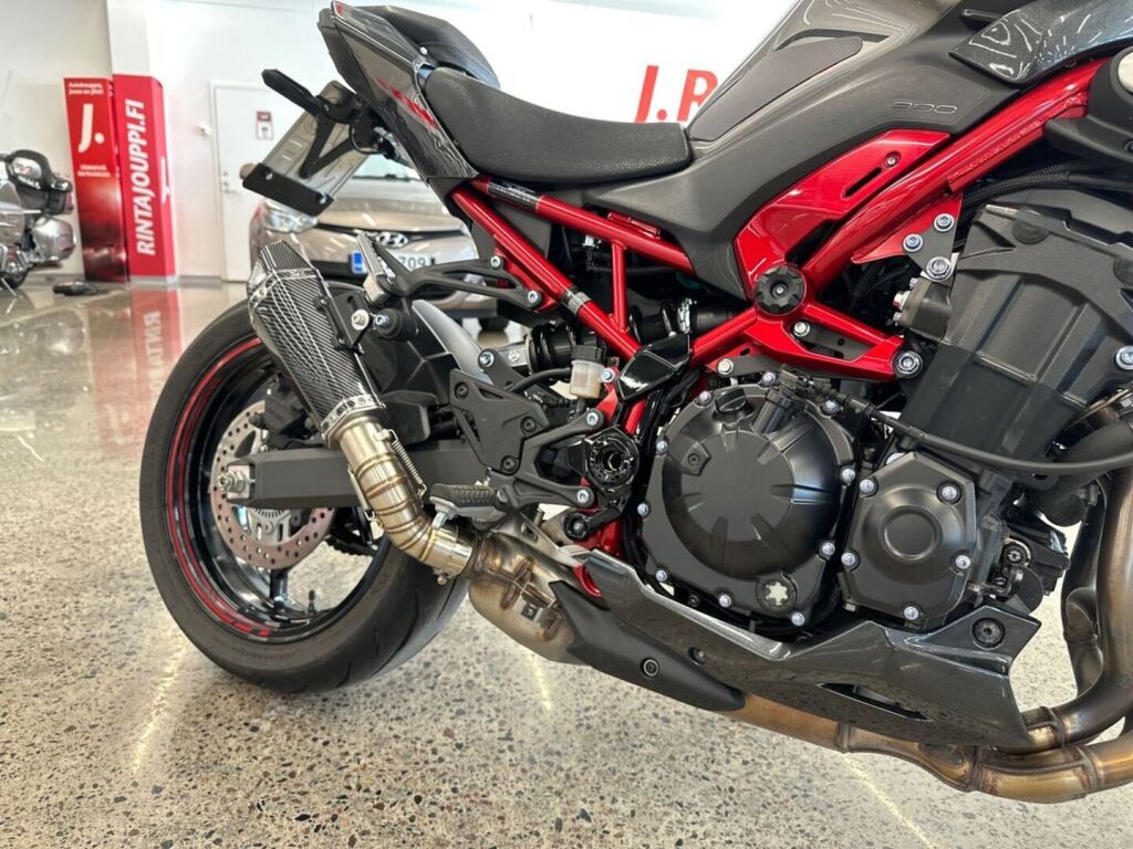 Kawasaki Z 2025 